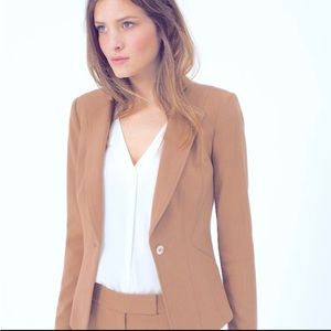 WHBM tan Heathered seasonless jacket, size 0, fully lined, gold accent buttons